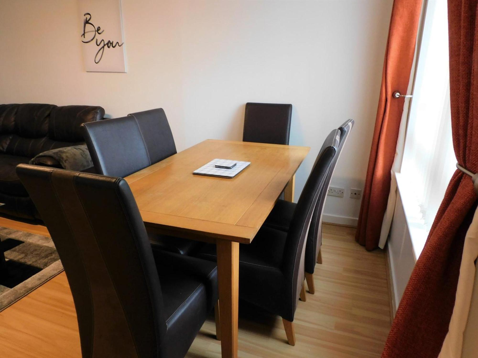 2 Bed Apt On Quiet Cul-De-Sac, Fab Location Paisley Exterior photo